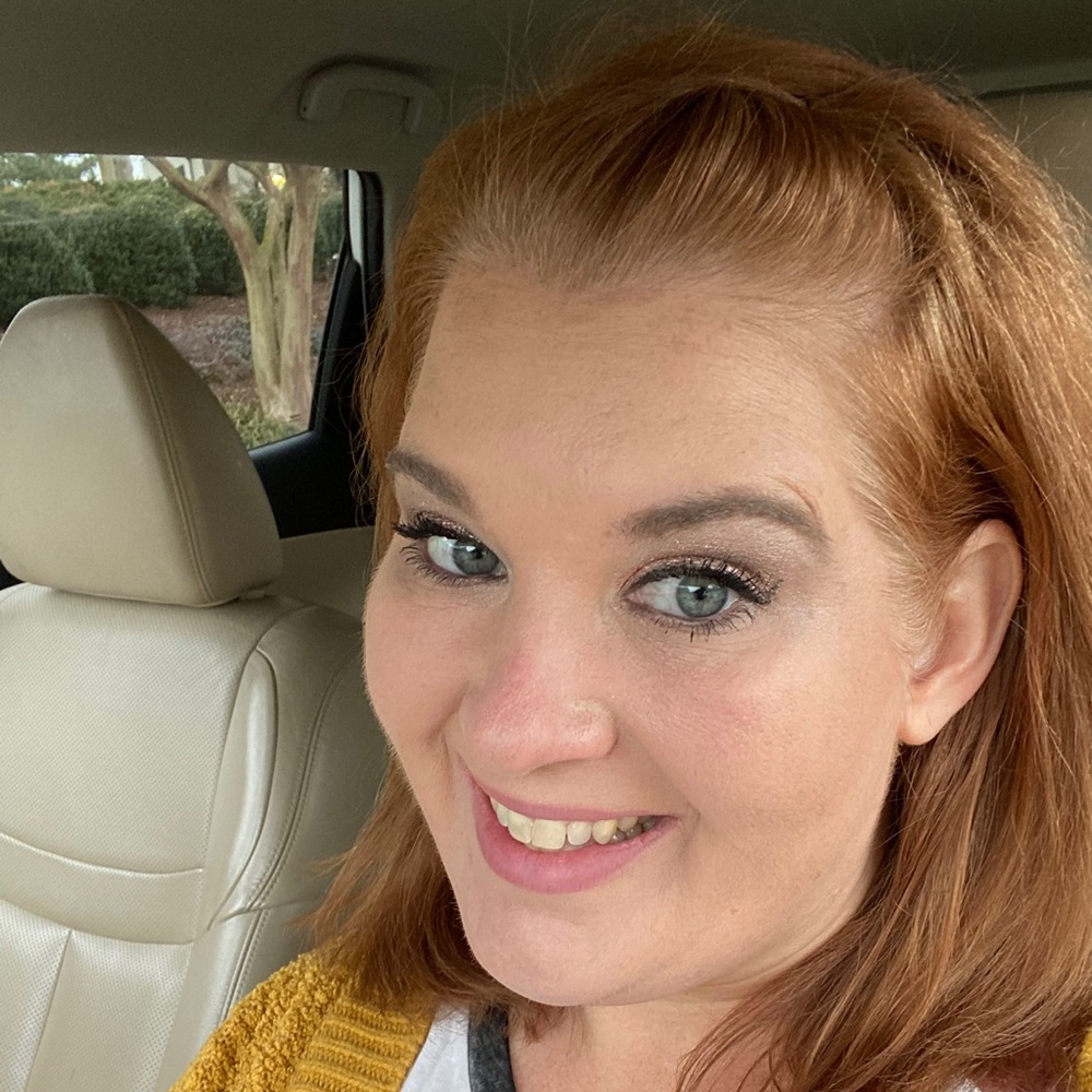 Meet your Posher, Amanda